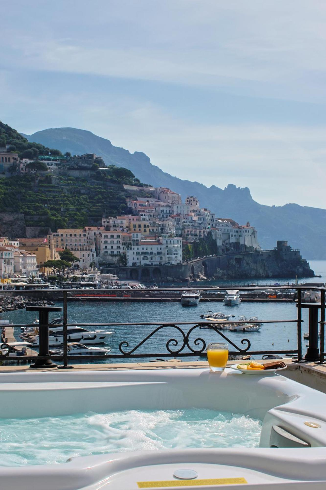 Aurora Hotel Amalfi